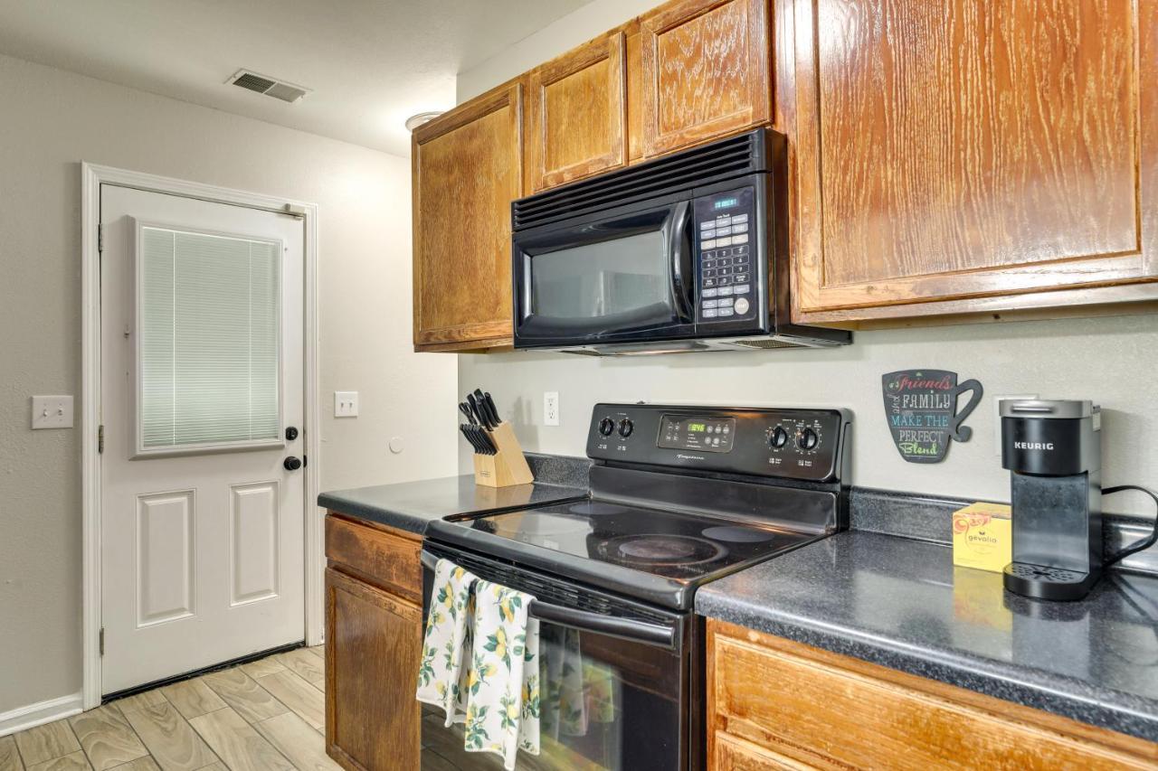 Charming North Charleston Townhome - Pets Welcome! Luaran gambar