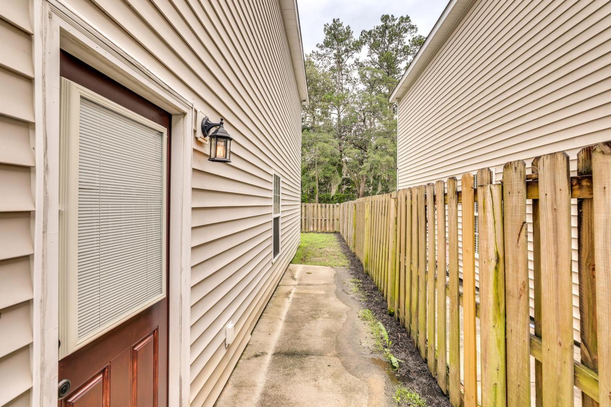 Charming North Charleston Townhome - Pets Welcome! Luaran gambar